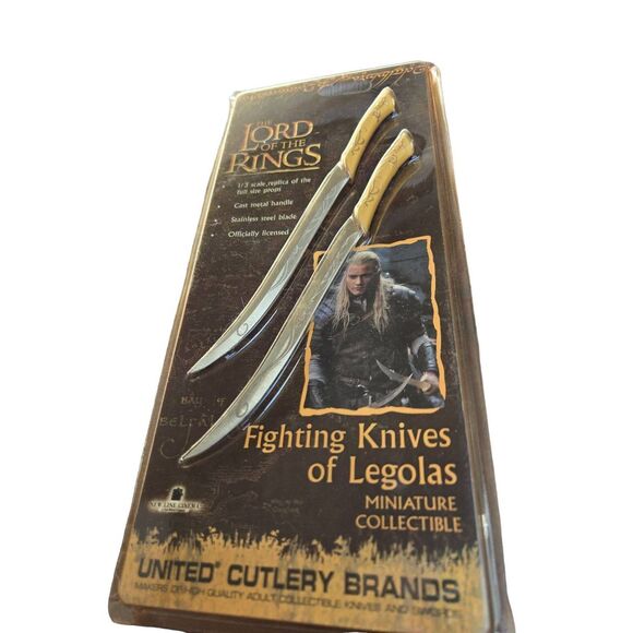 Vintage Lord of the Rings Minature Fighting Knives of Legolas 1/3 Scale United C - Picture 2 of 5
